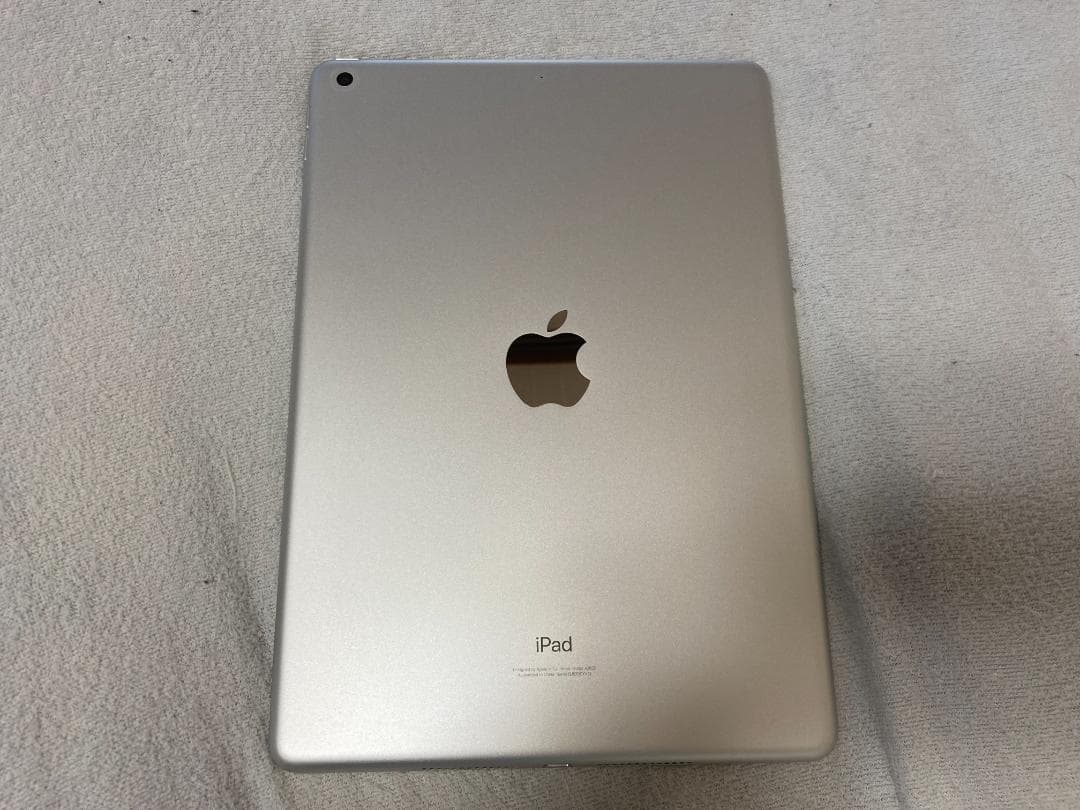 iPad 第9世代 Wi-Fi 64GB MK2L3J/A シルバー