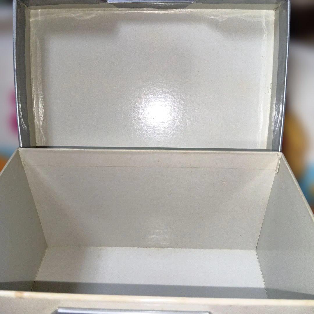 ハローキティ1999年25周年限定ダイヤモンドシリーズ小物入れ仕切り付未使用