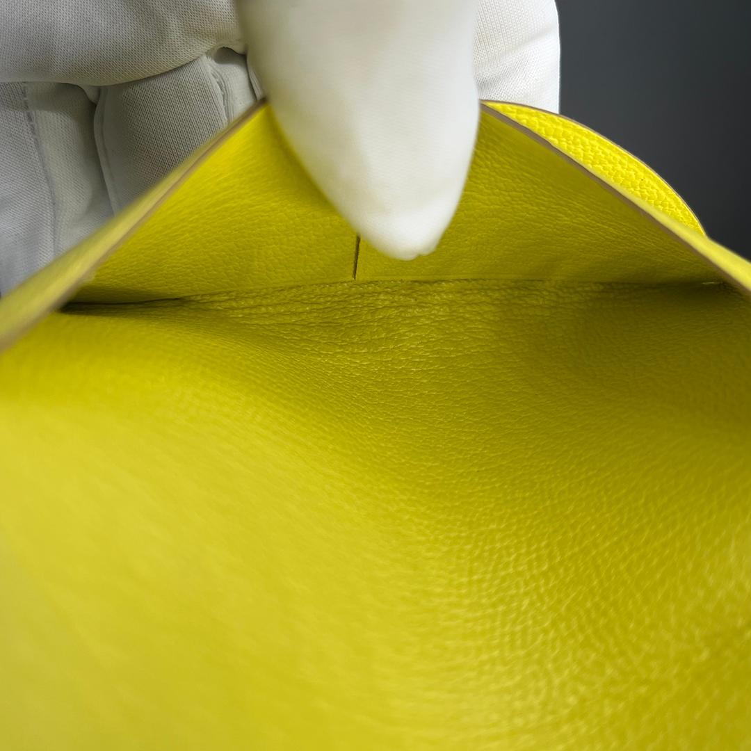 HERMES エルメス カルヴィ イエロー系 名刺入れ　カードケース フランス製