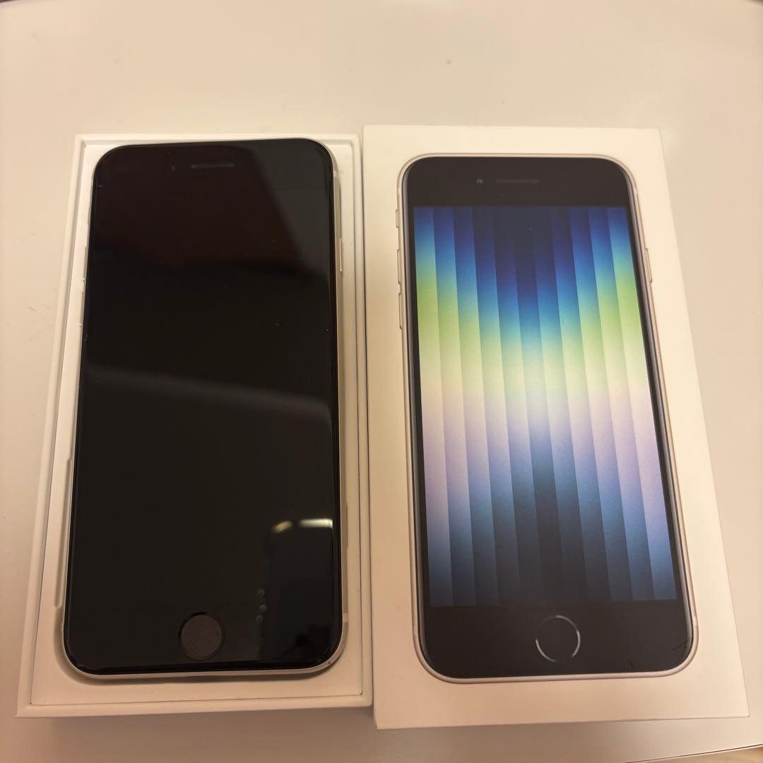 Apple iPhone SE (第3世代) 本体　箱・ケーブル付き