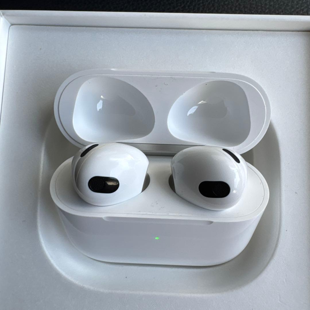 Apple AirPods3世代　箱付き　ケース　両イヤホン完備
