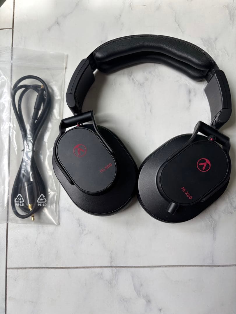 Hi-x60 Austrian Audio モニターヘッドフォン　密閉型