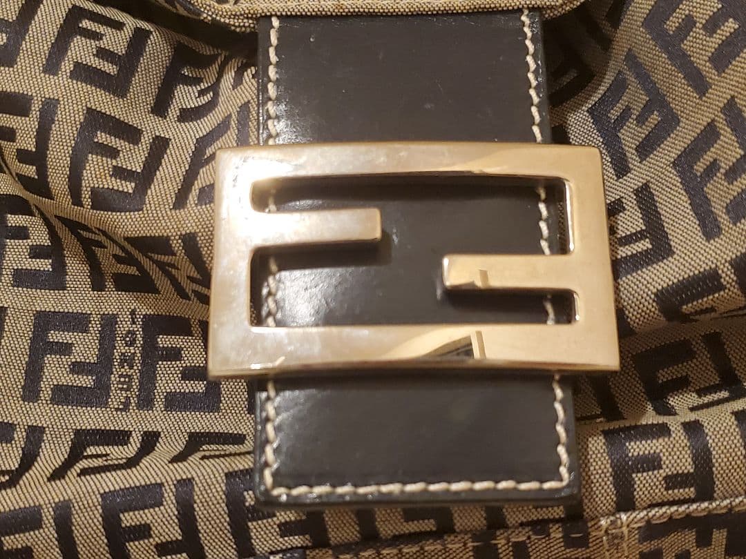 フェンディズッカハンドバッグ【値下げしました】