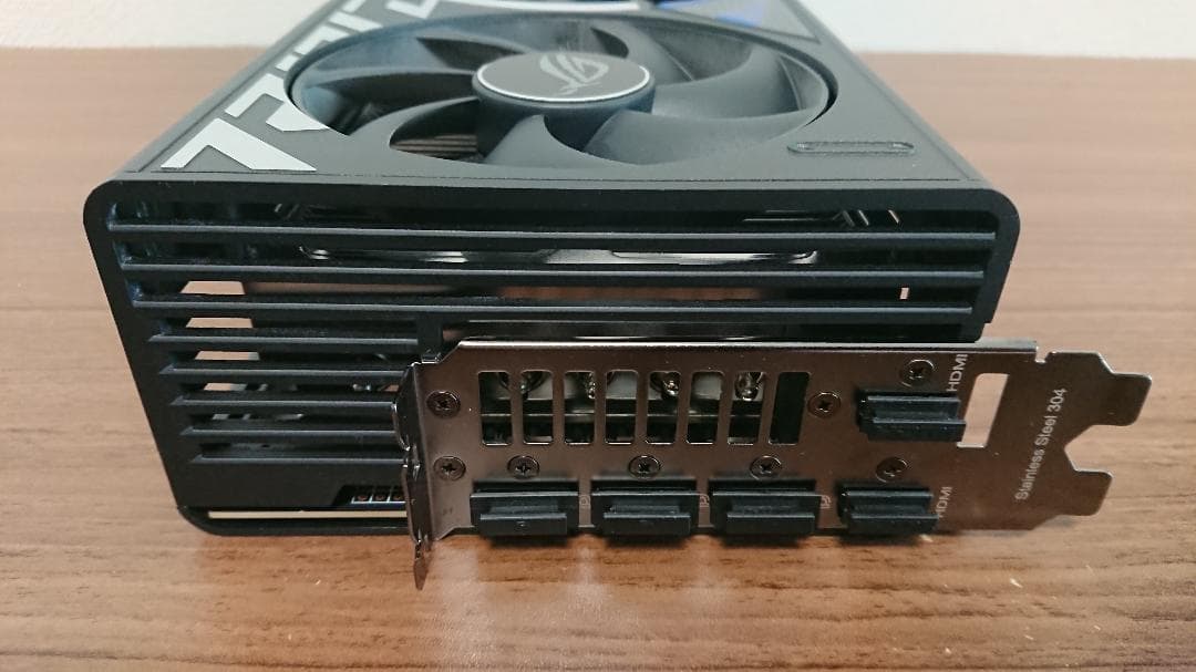楽一番 ROG Strix GeForce RTX 4090 OC