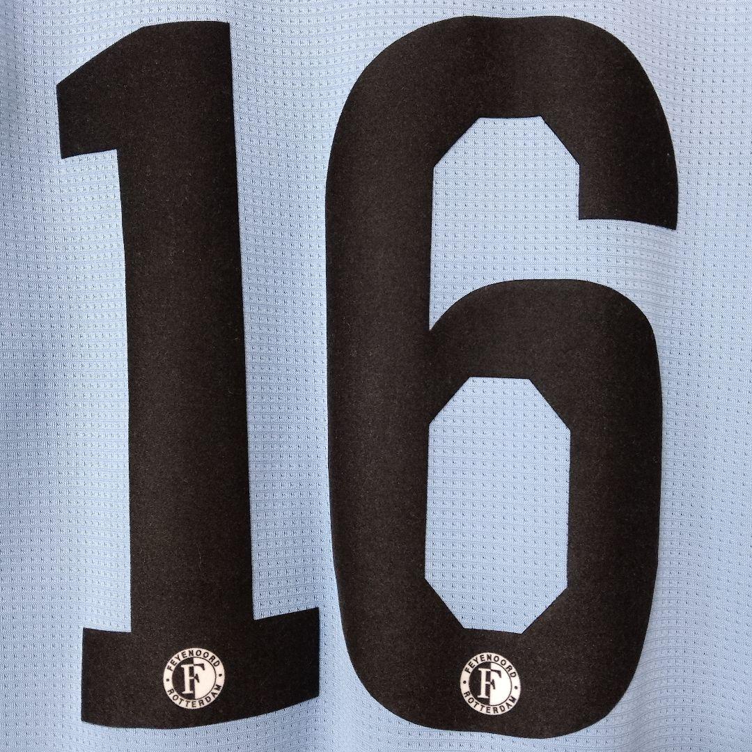 Feyenoord Clasie 16 水色シャツ
