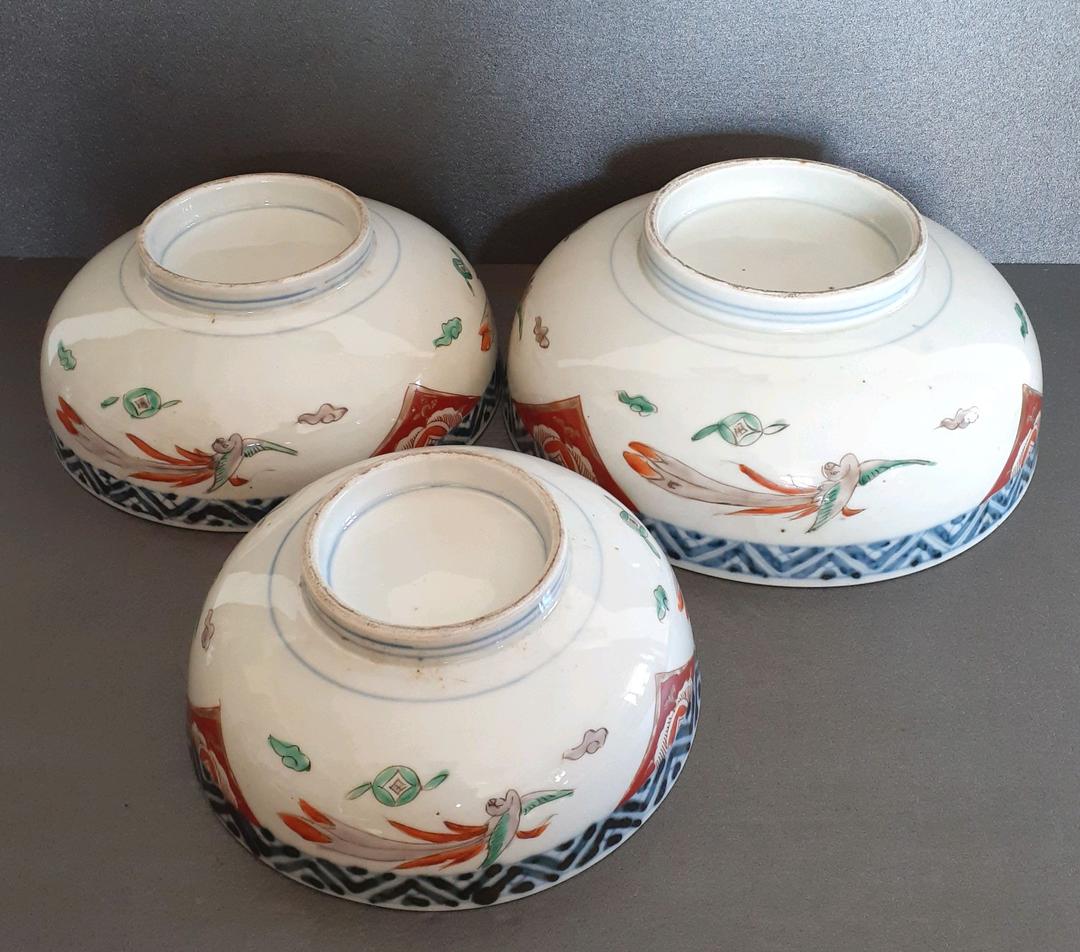【名品】明治時代　古伊万里　金彩色絵　帆掛け舟に山水図　三重鉢　大中小　無傷！