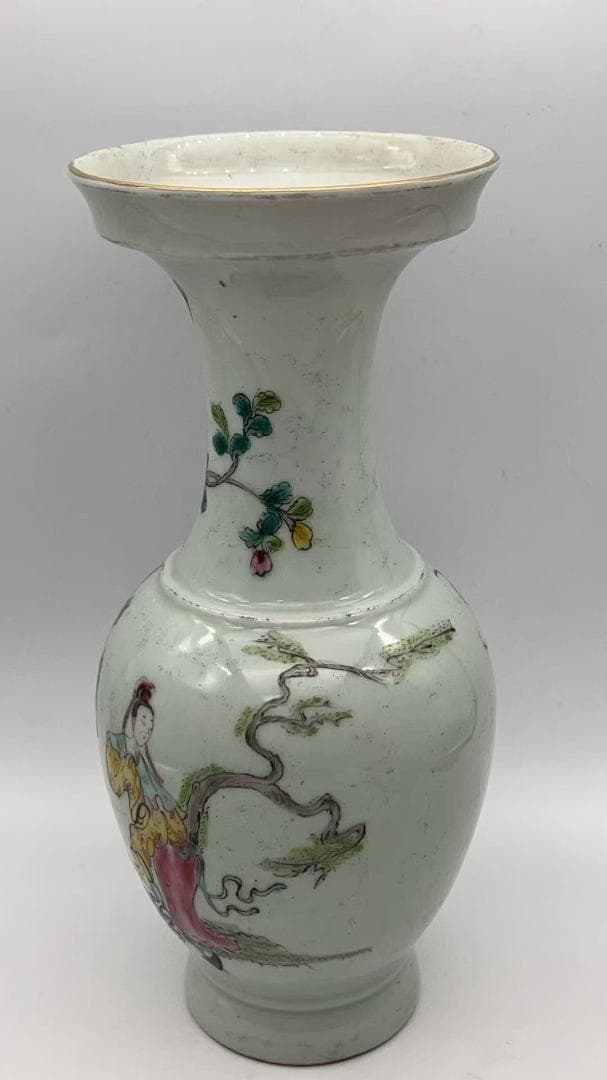 清嘉慶時代 【大清嘉慶年製】在銘 粉彩人物物語文盤口瓶 景徳鎮　花瓶 (Y-5)