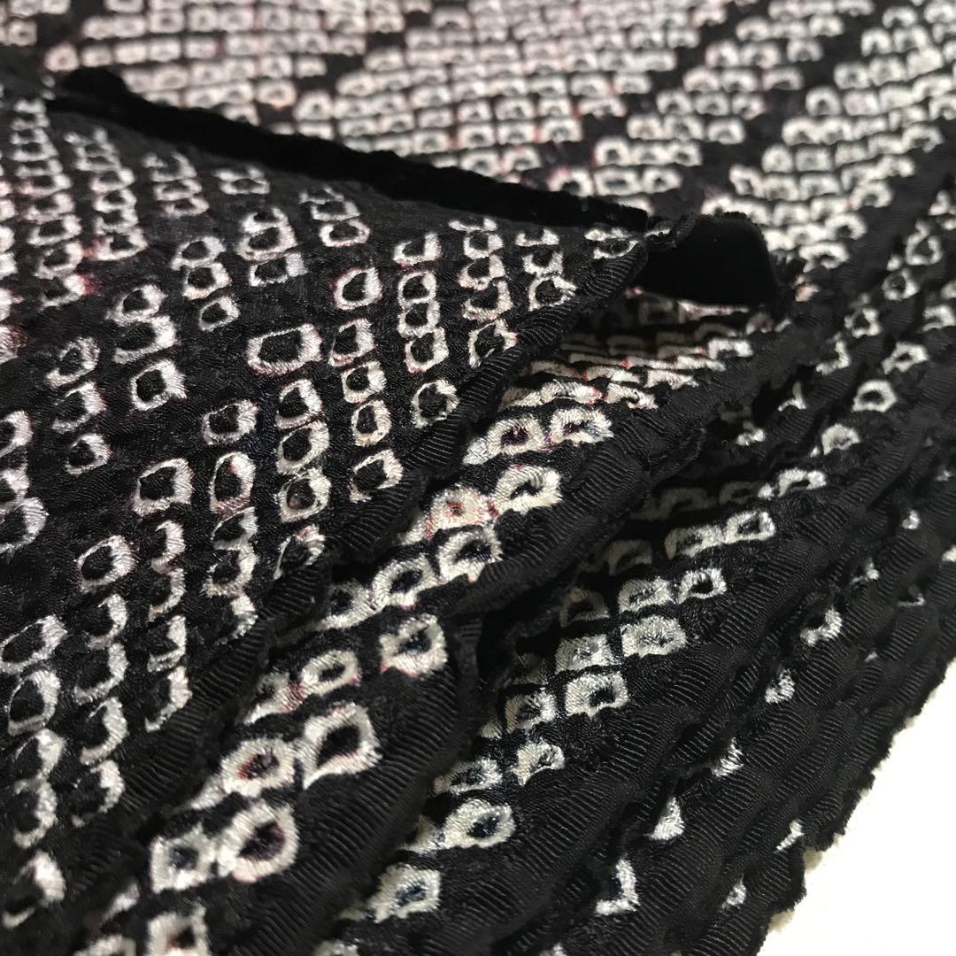 【反物】【総絞り】長さ約11m 巾約34㎝ 黒赤系 保管品 箱入り