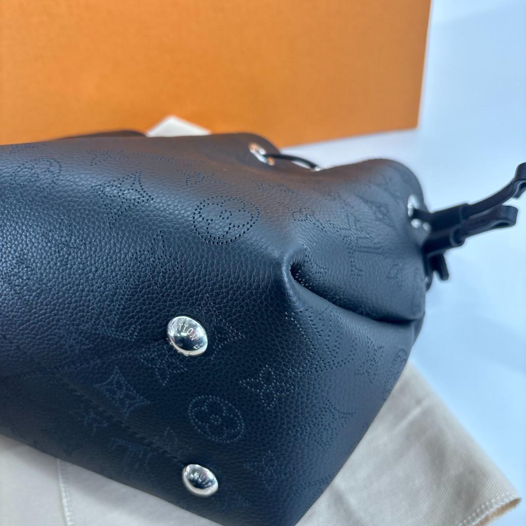 新品未使用 ルイヴィトン マヒナ ベラ 2way チェーン ショルダーバッグ