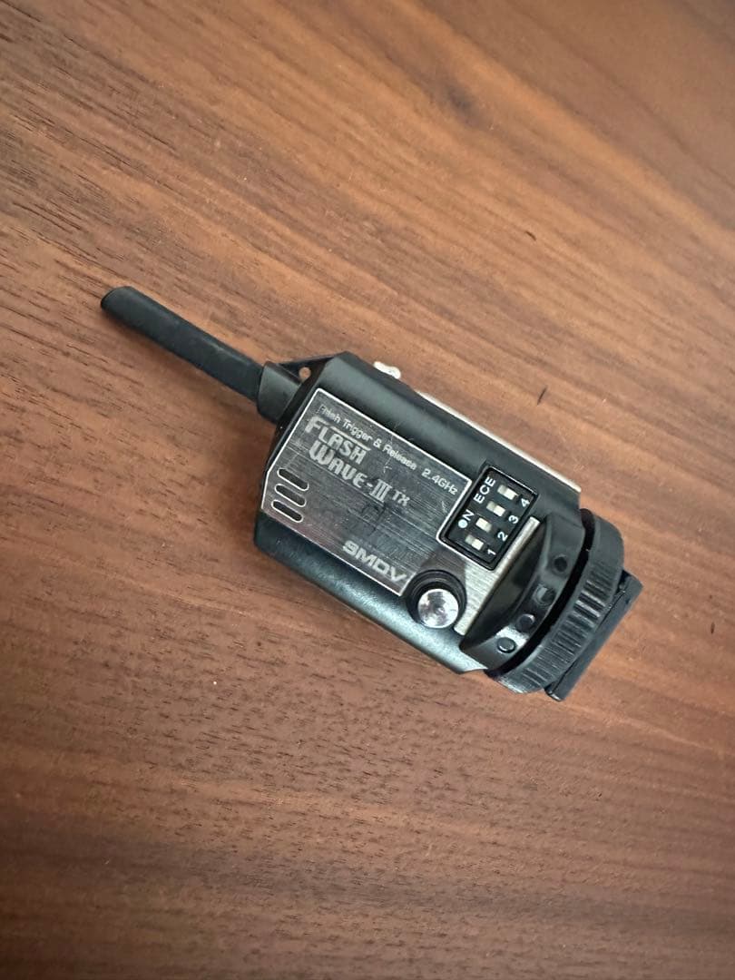 flash wave IIIトランスミッター ラジオスレーブ　ヨンヌオストロボ