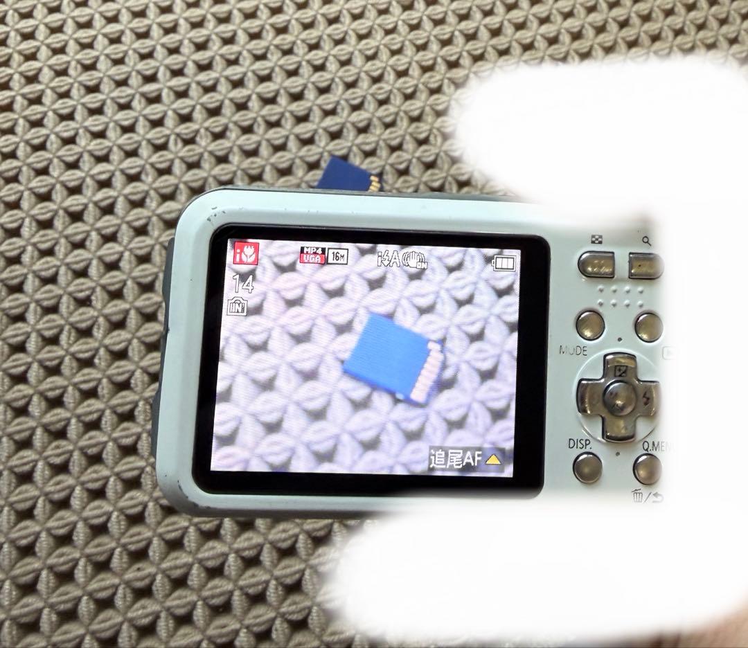 【中古】LUMIX DMC-FT25 ホワイト 防水カメラ