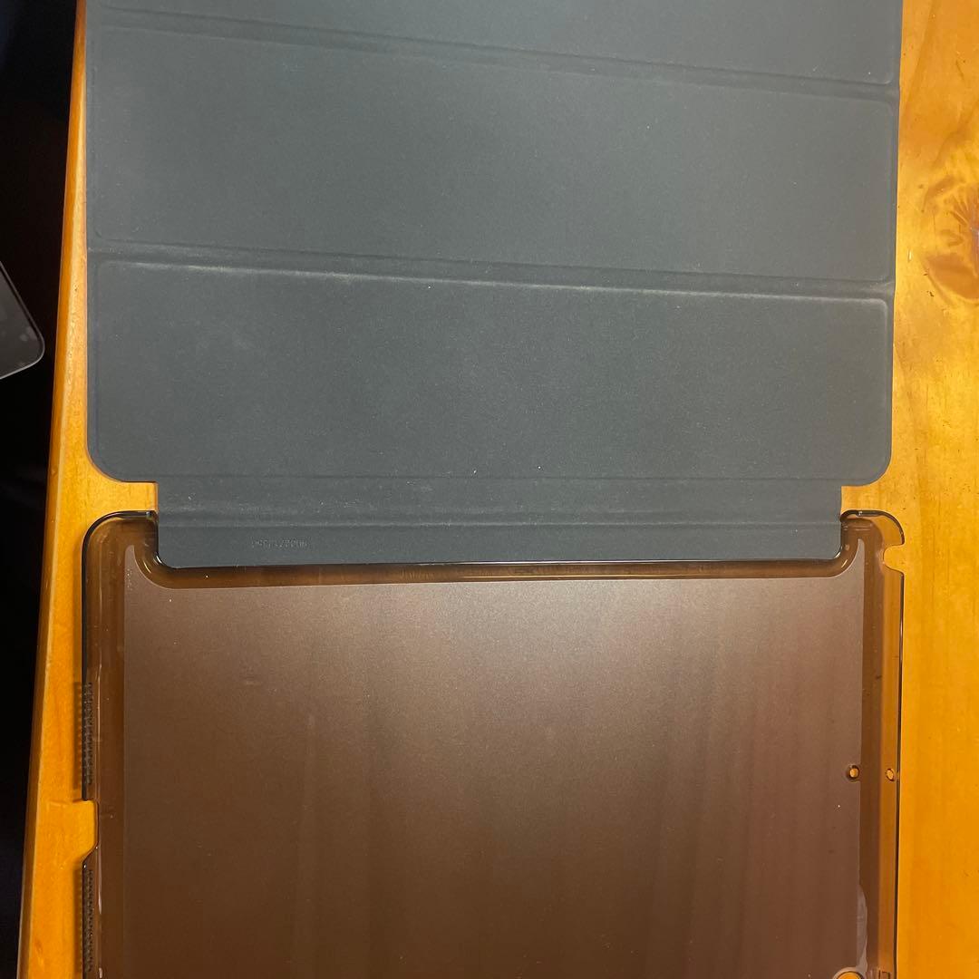 【美品】Apple iPad7 スペースグレー 10.2インチ