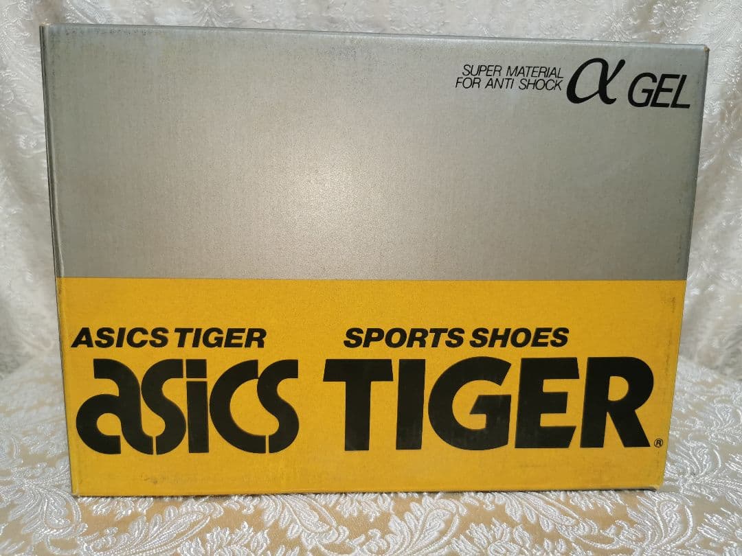 デッドストック　アシックス TIGER ファブレラディカル 日本型