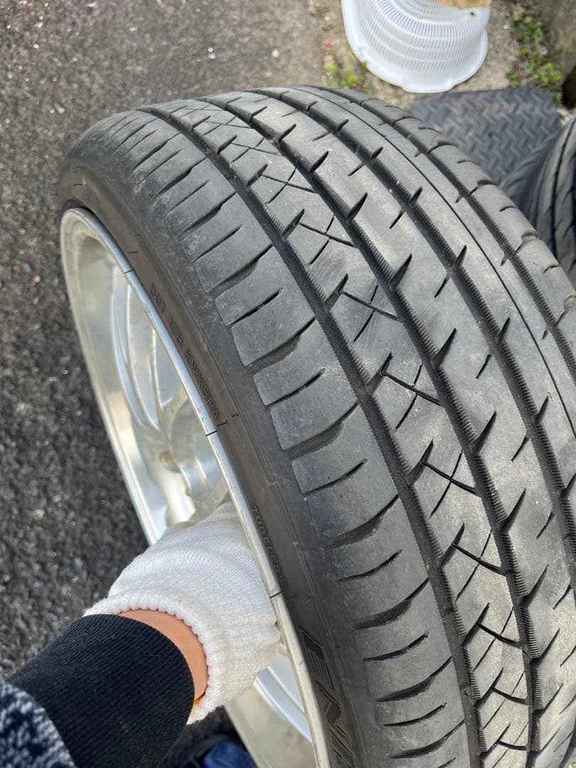 アネーロコラソン　まりりん