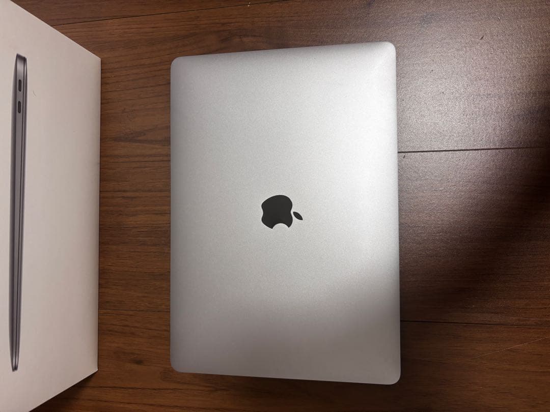 MacBook Air M1 2020 8GB 256GB 内部液晶割れ