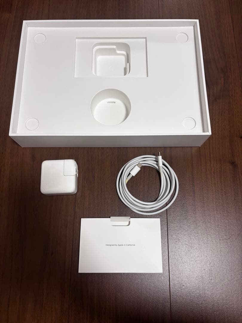 MacBook Air M1 2020 8GB 256GB 内部液晶割れ