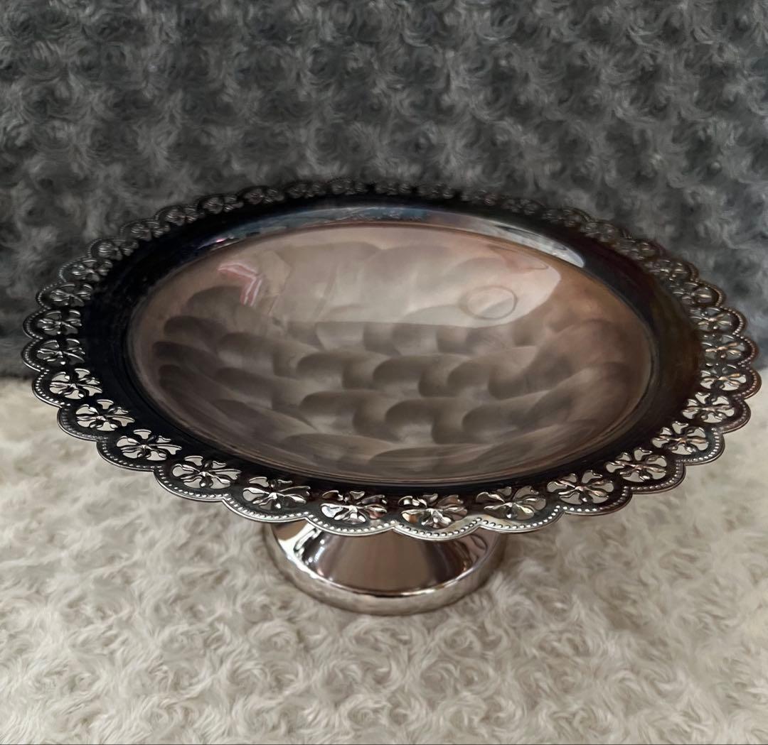 シルバープレート　ハンドフィニッシュ　フルーツスタンド（レース）フルーツ盛り皿