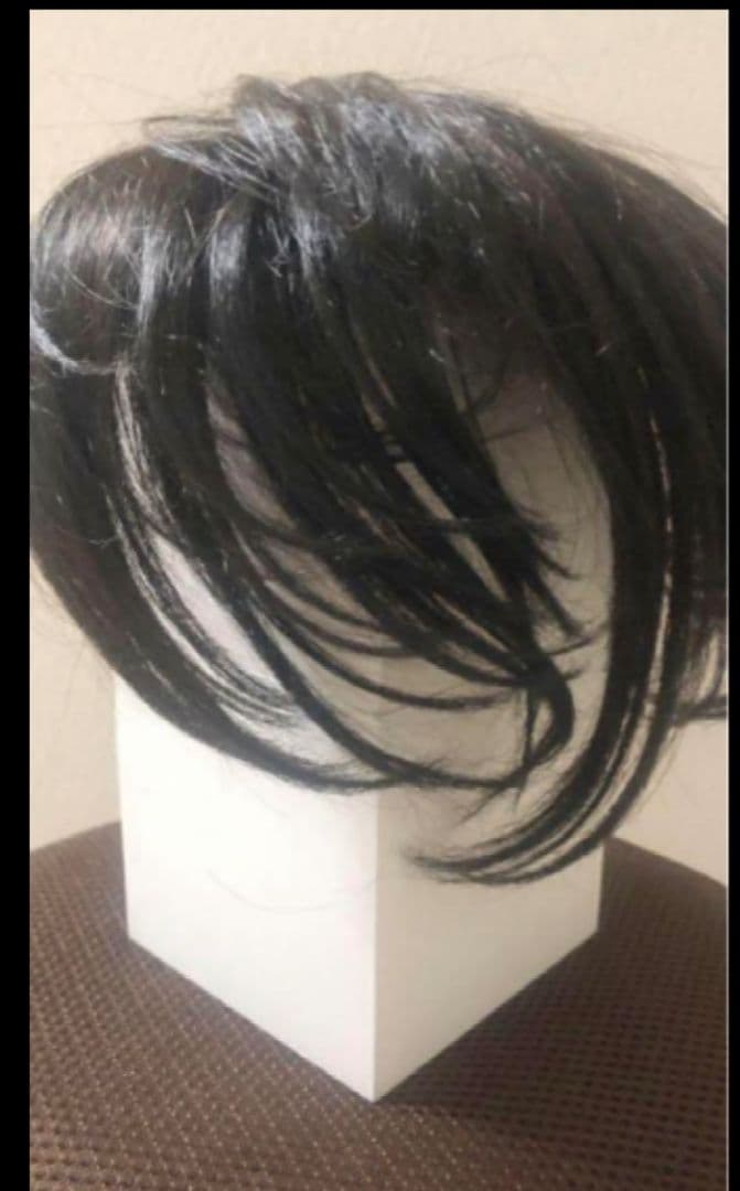 週末限定値下げ　レディースアートネイチャー　部分ウィッグ　頭頂部　ショート