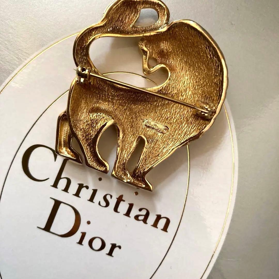 専用◆クリスチャンディオールChristian Diorブローチライオンモチーフ