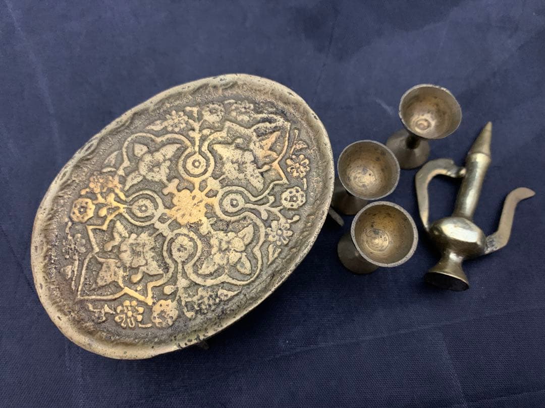 アンティーク　真鍮　ミニチュア　テーブル　チェア　ゴブレット　ポット　まとめ売