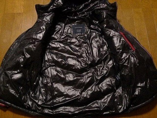 【大きい】XL日本サイズ位トミーヒルフィガーUSA限定極暖ダウンジャケット同機能