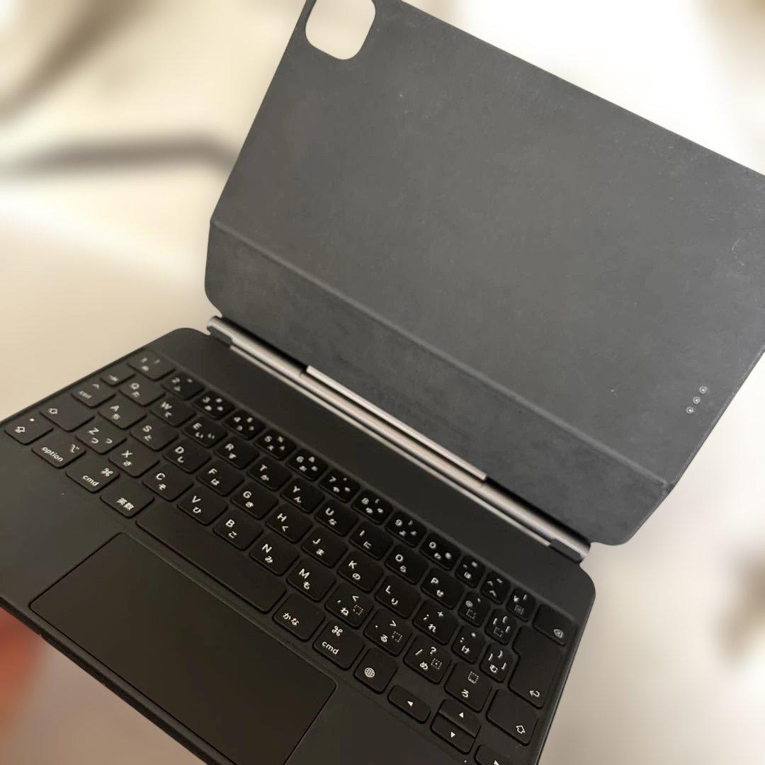 iPad Pro 11インチ　第二世代　Magic Keyboard セット