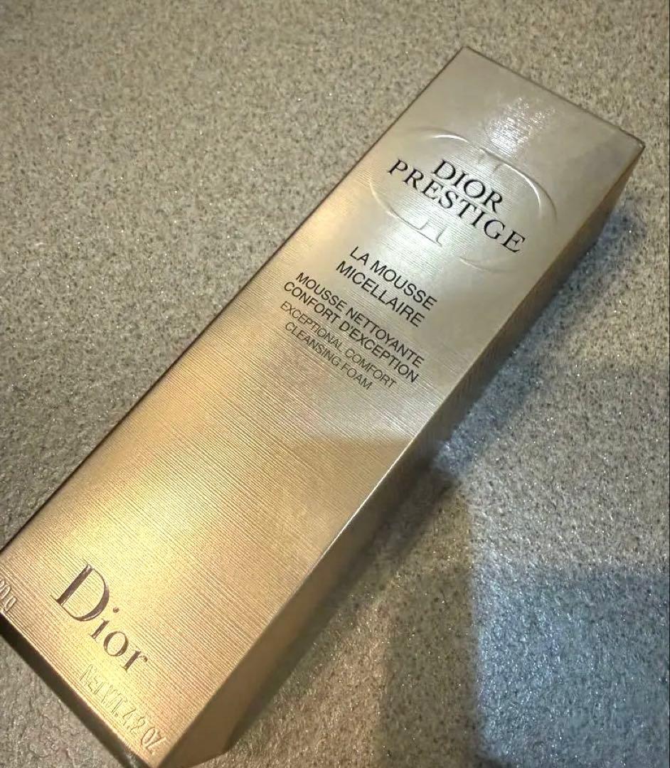 Dior Prestige ラ　ムース　プレステージ