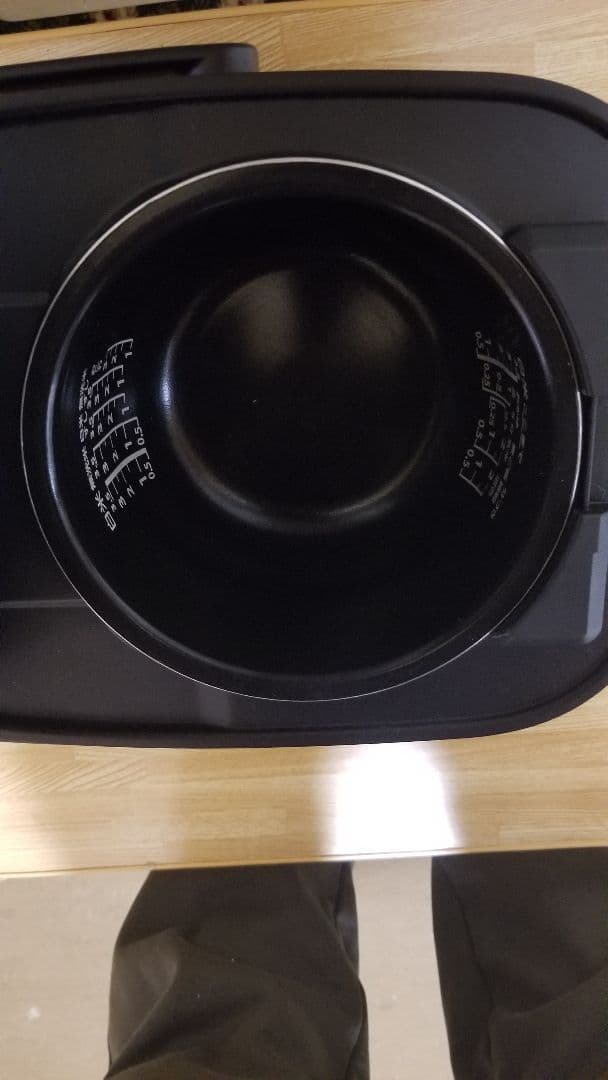 2024年製 東芝 圧力IH炊飯器 炎匠炊き 備長炭ダイヤモンド釜仕様