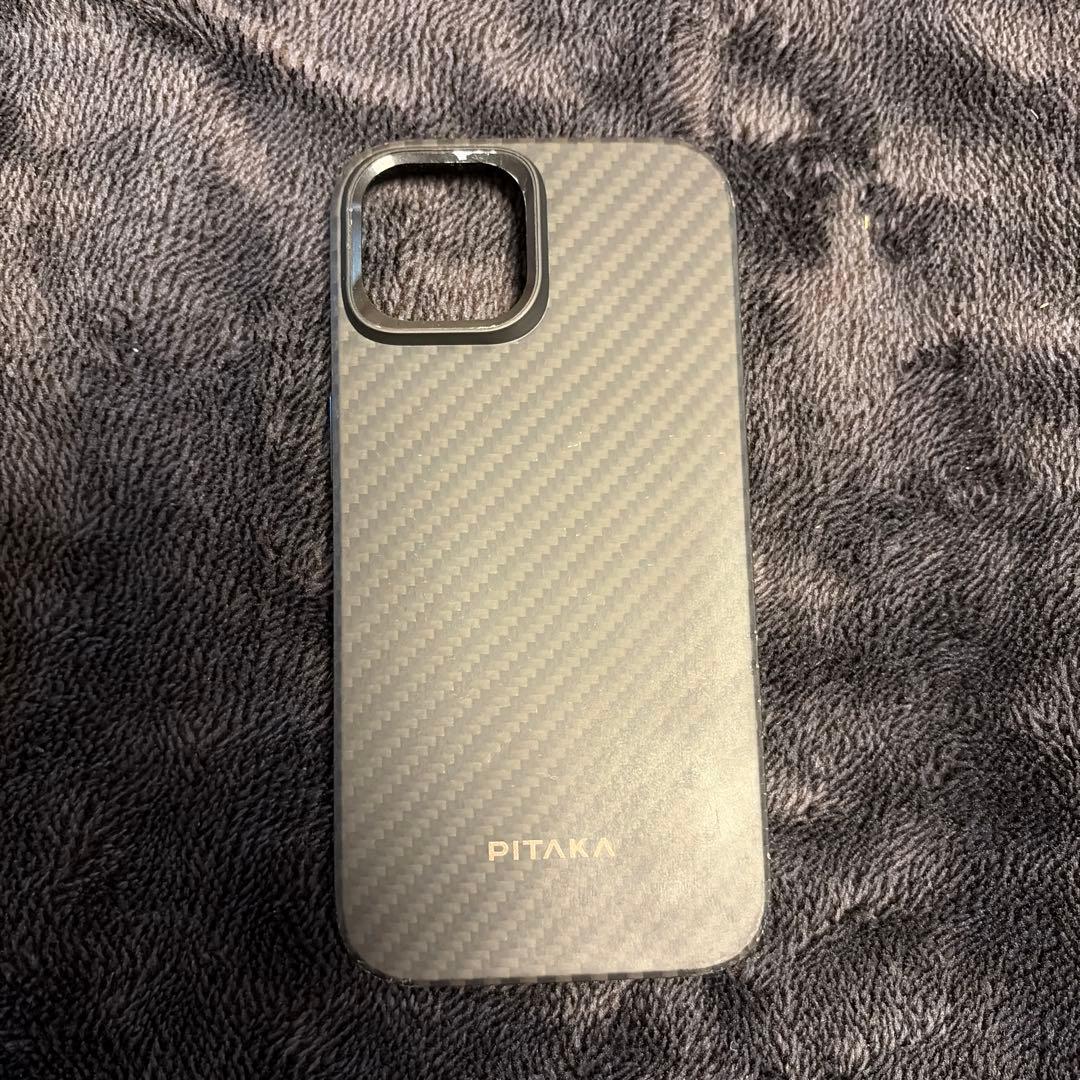 iPhone 15 256GB ブラック SIMフリー ケース付