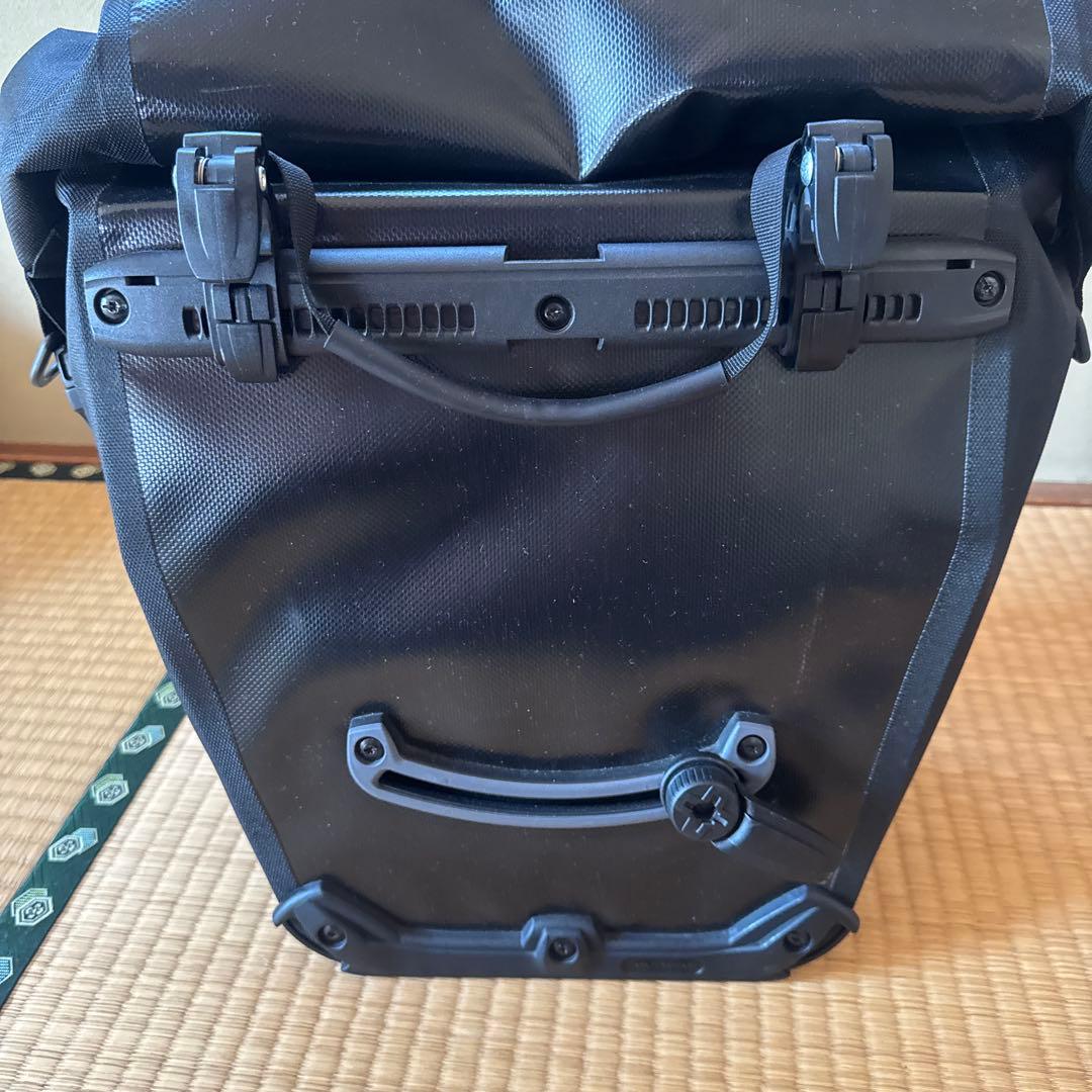 ORTLIEB 防水バッグ クイックリリース20ℓ