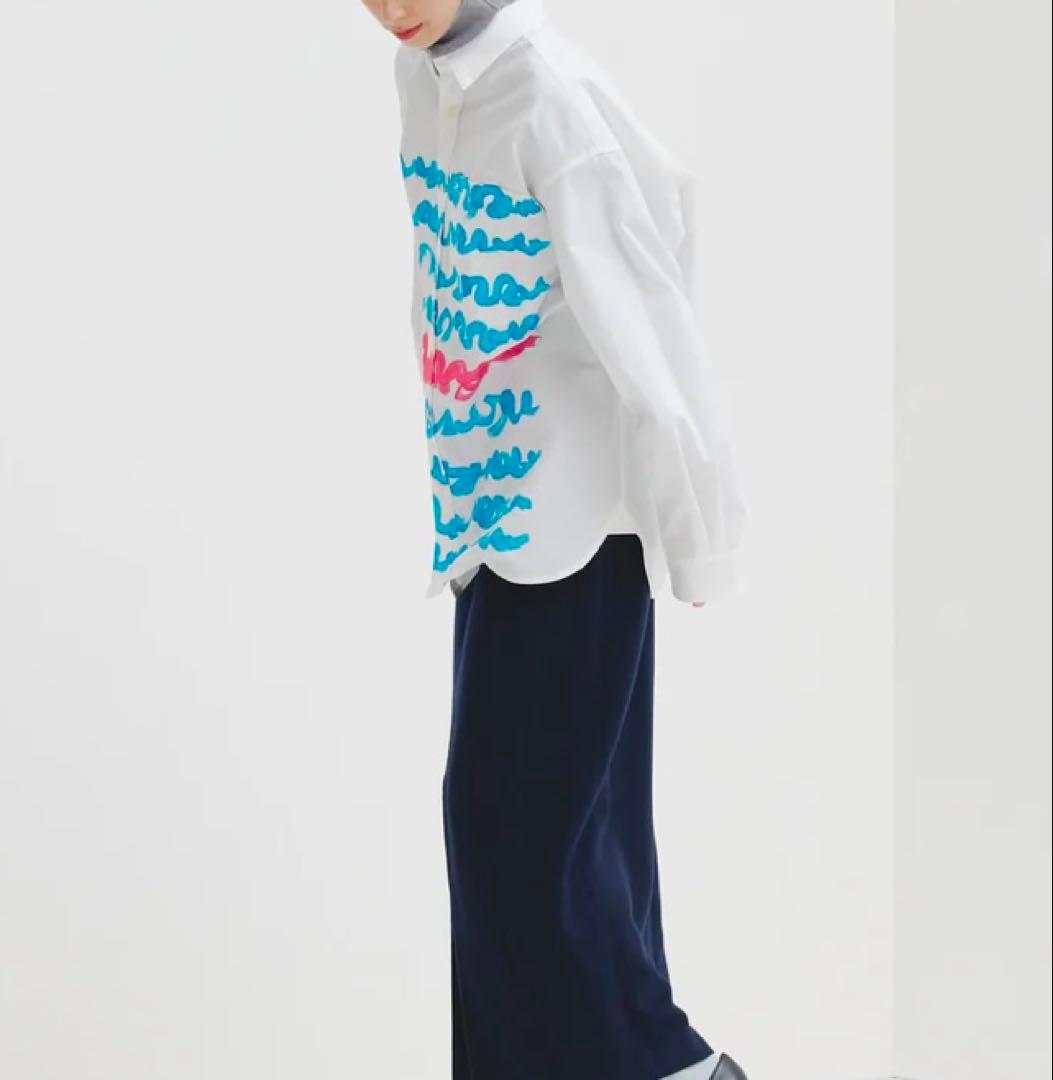 美品ヘラルボニーレギュラーカラーシャツ「blue brush-mm2025」