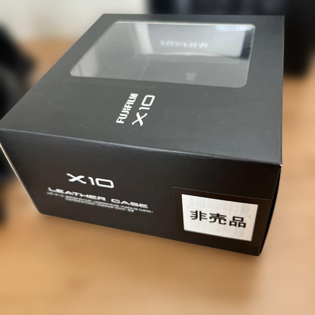 FUJIFILM X20 ブラック 本体と付属品