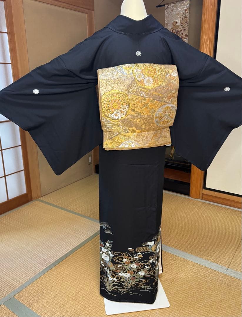 正絹豪華黒留袖6点フルセット　留袖　 袋帯　長襦袢　帯締め　帯揚げ　末広