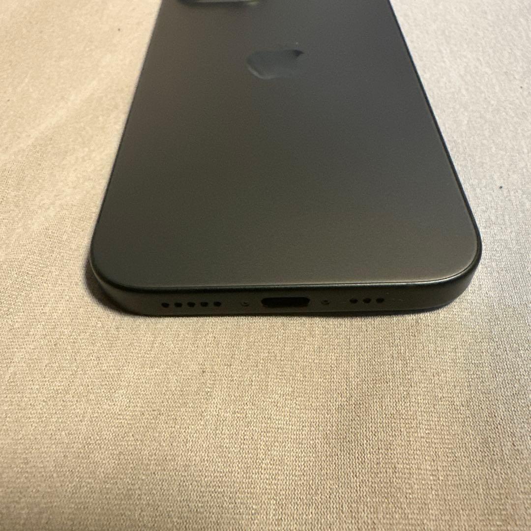 よ*ん様 iPhone 15 128GB SiMフリー バッテリー99%