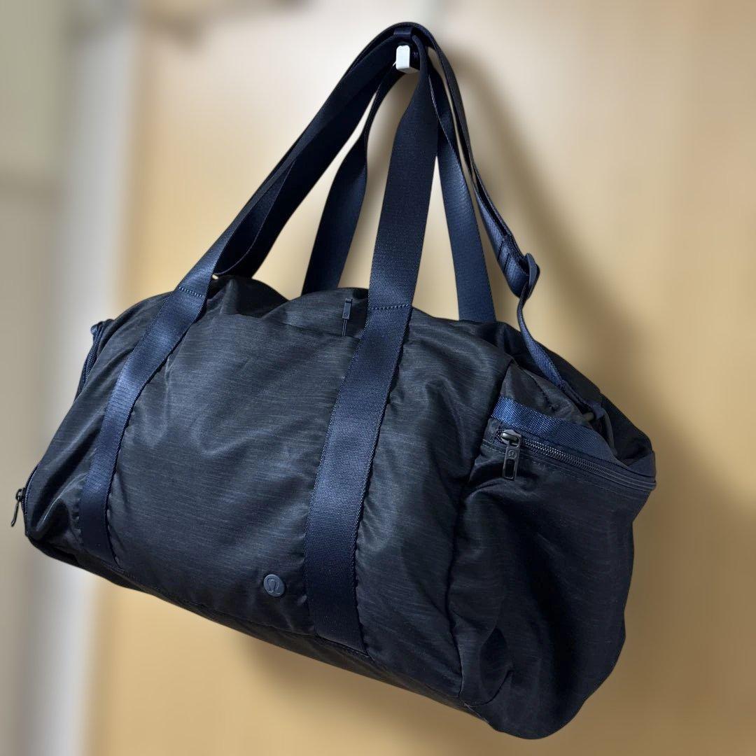 ルルレモン ダークブルー ボストンバッグ ナイロン製