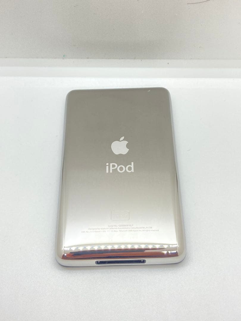 iPod classic第7世代 SSD512GB 黒クリアケース　フィルム