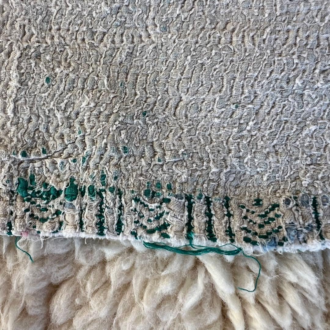 希少価値が高いホワイトカンタ　多様布