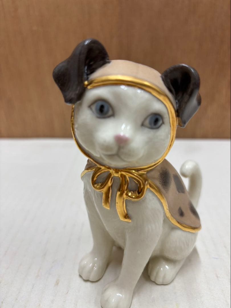 レノックス ハロウィン コスチューム