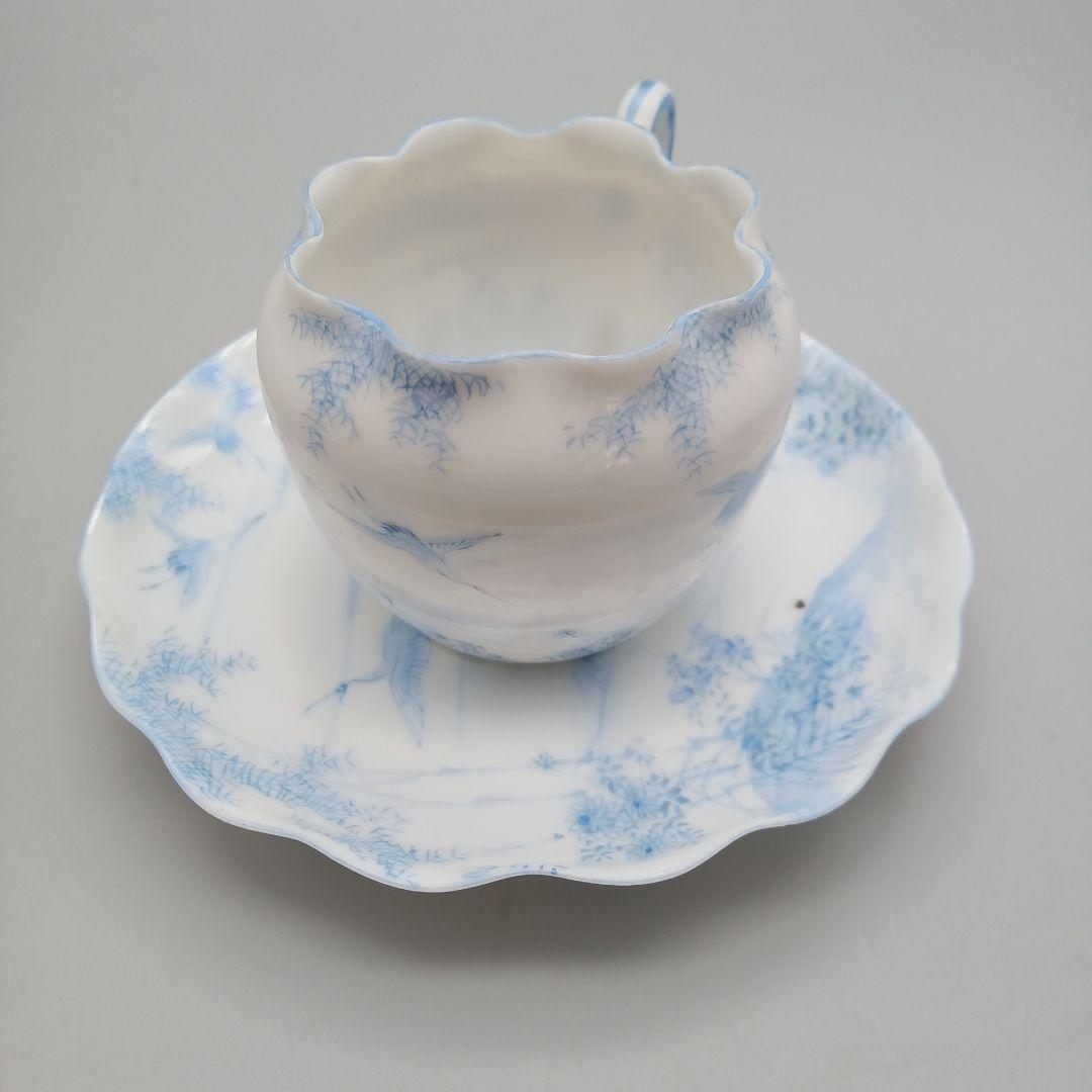 明治期　横浜焼 　井村彦次郎　波型 カップ＆ソーサー　エッグシェル 里帰り