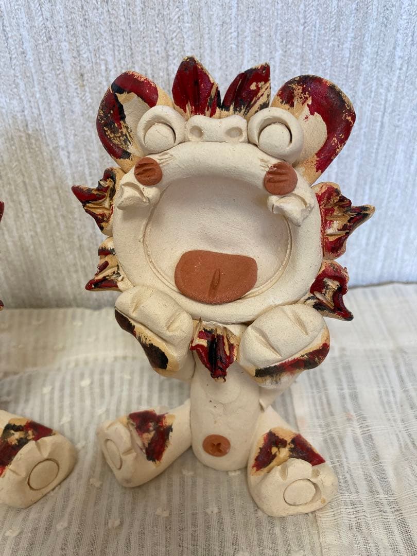 シーサー　御守り　魔除け　厄除け　笑顔　ニコニコ　花シーサー　陶器　やちむん沖縄