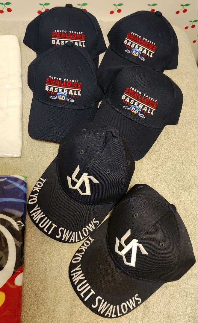 【 値下げ 】ヤクルトスワローズ キャップ 6個・タオル 8枚