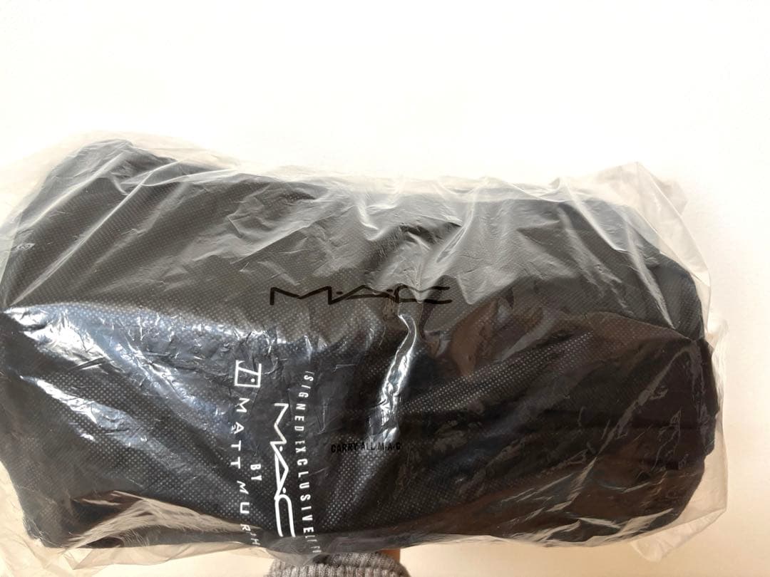 MAC 大容量コスメポーチ