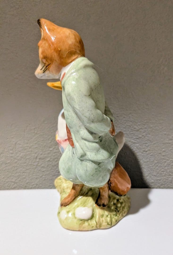 ピーターラビット ジマイマときつねの紳士 ロイヤルアルバート フィギュリン