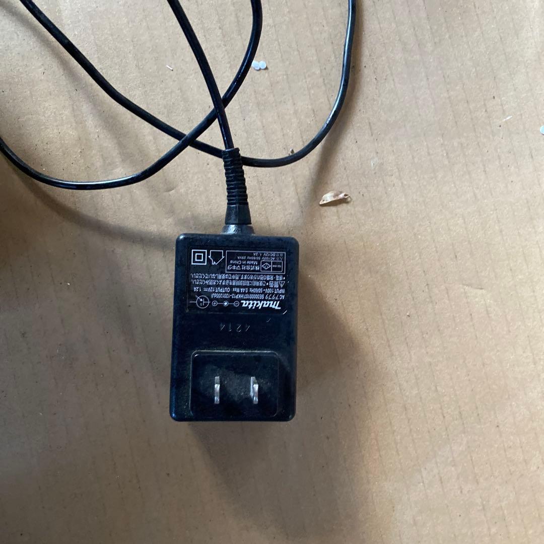 Makita Bluetoothラジオ　MR106