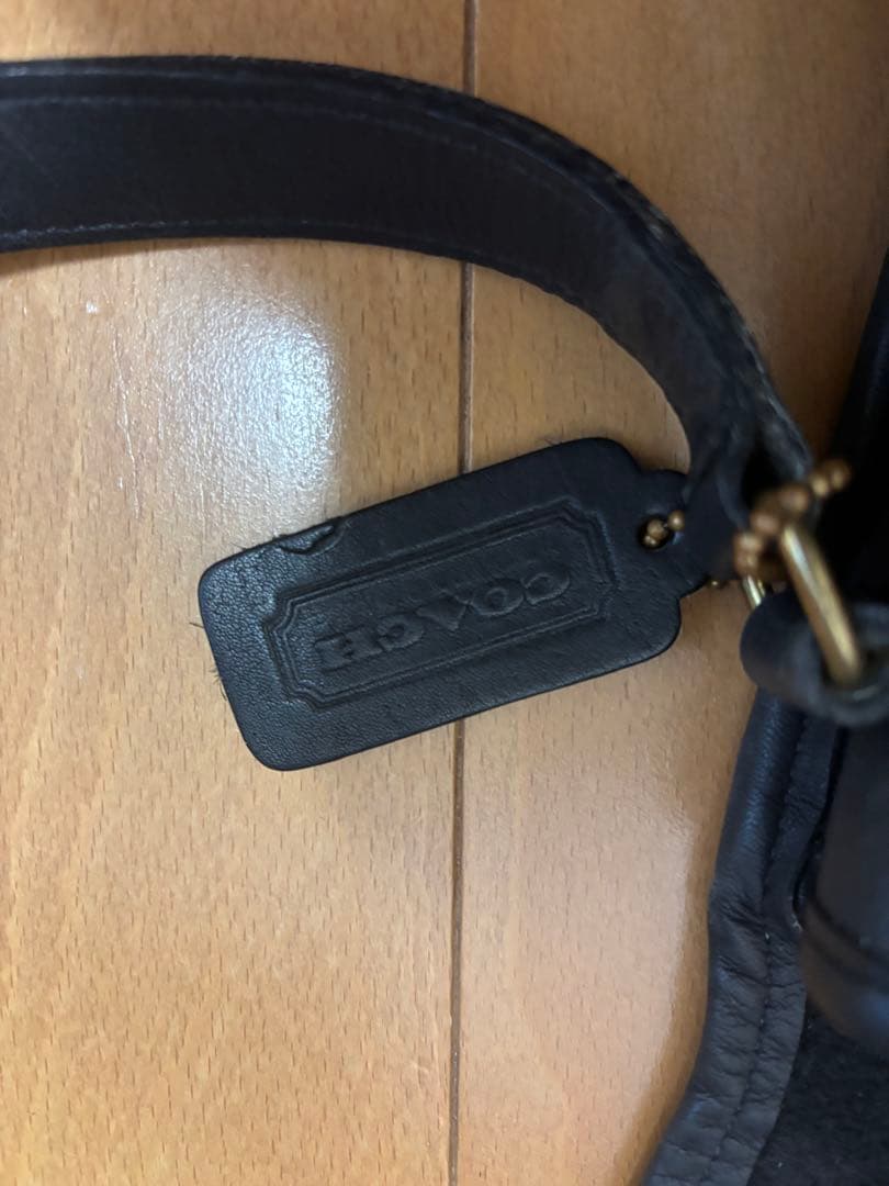 バッグ OLD COACH turn lock leather shoulder bag