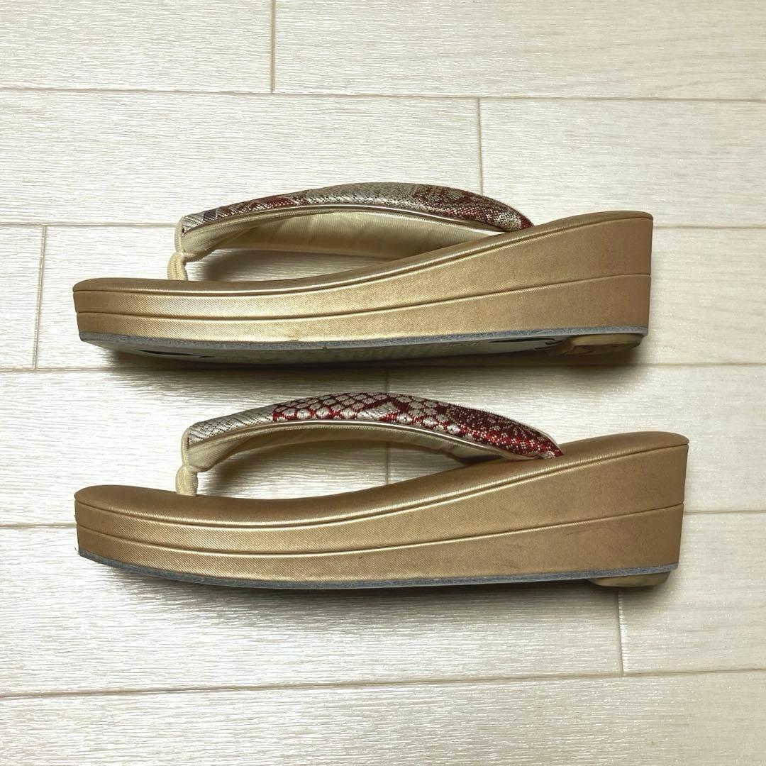 《美品》草履バッグセット　帯地　ラメ　花柄　底鋲付きバッグ　成人式