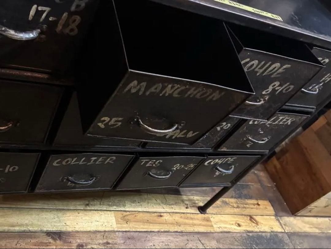 清水商助‼️ ジャーナル　アイアンチェスト