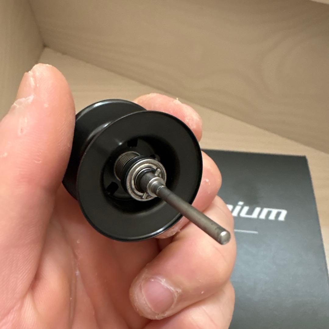 SHIMANO nium LEFT ベイトリール