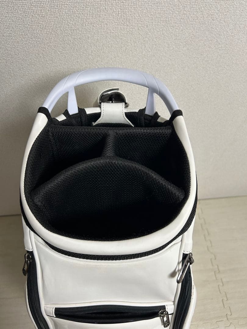 テーラーメイド　キャディバッグ　オーステック 9.5型　ホワイトブラック