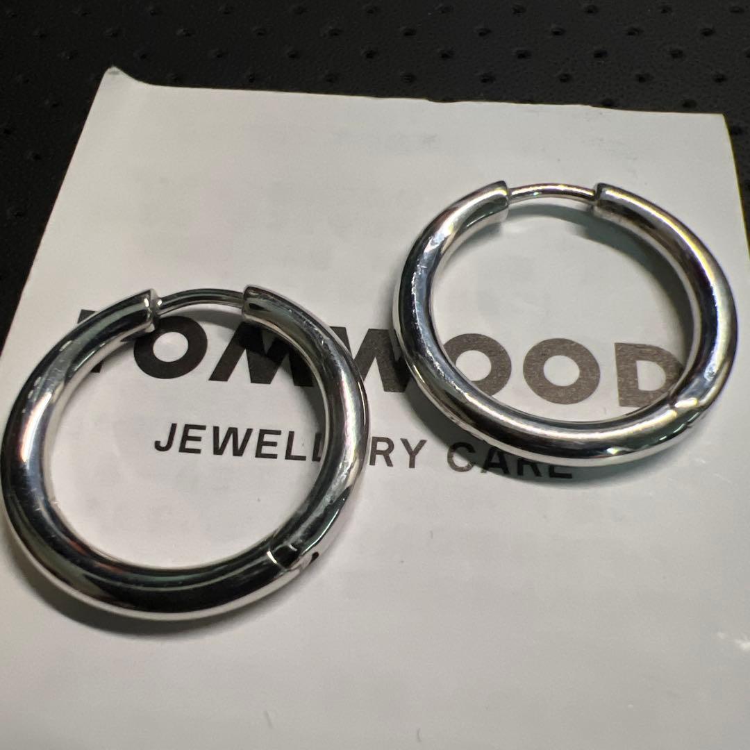 TOMWOOD　CLASSIC HOOP medium